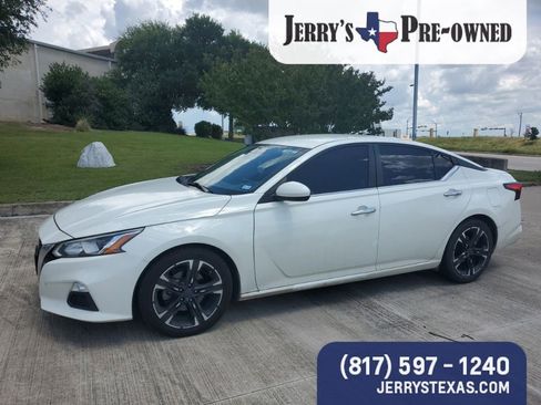 Used 2020 Nissan Altima 2.5 S FWD image 1