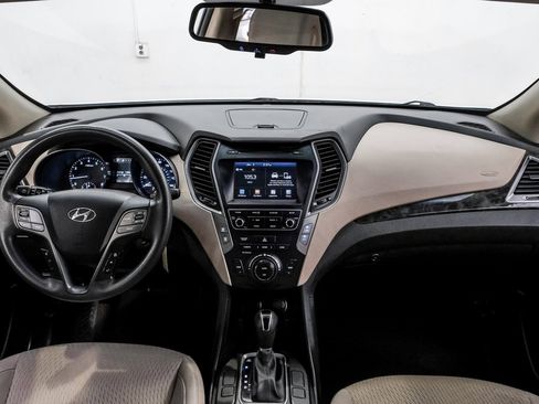 Used 2017 Hyundai Santa Fe Sport image 19