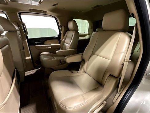 Used 2014 GMC Yukon Denali image 26