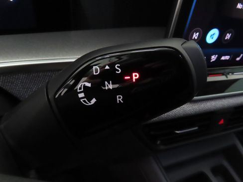 New 2025 Volkswagen Tiguan S image 17