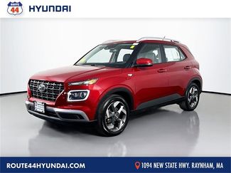 Used 2025 Hyundai Venue Limited video 1