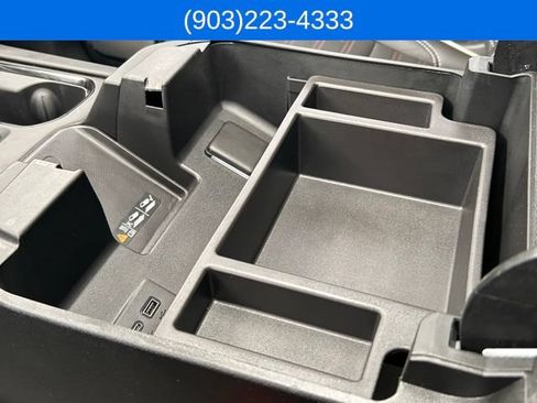 Used 2025 GMC Sierra 2500 AT4X AWD/4WD image 36