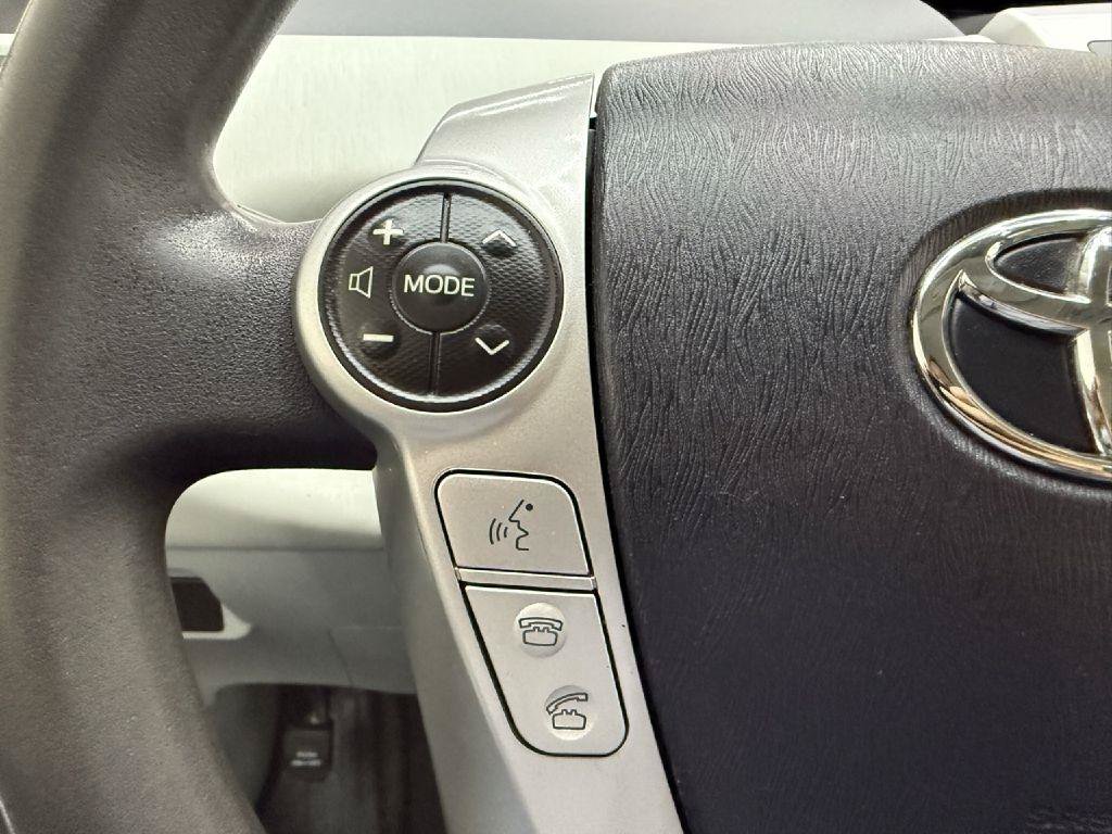 Used 2012 Toyota Prius V Three FWD image 12