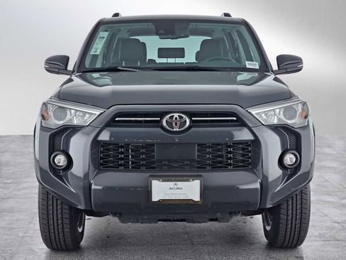 Used 2024 Toyota 4Runner SR5 Premium image 8