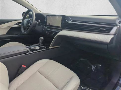 Certified 2025 Toyota Camry XLE FWD image 26