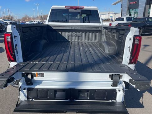 New 2026 GMC Sierra 2500 Denali Ultimate image 40