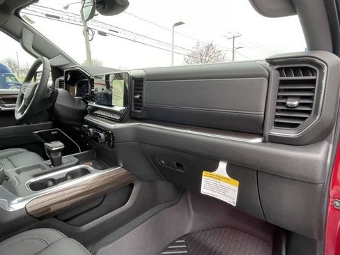 New 2025 Chevrolet Silverado 1500 RST image 37