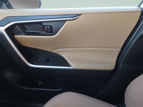 Used 2024 Toyota RAV4 LE image 13