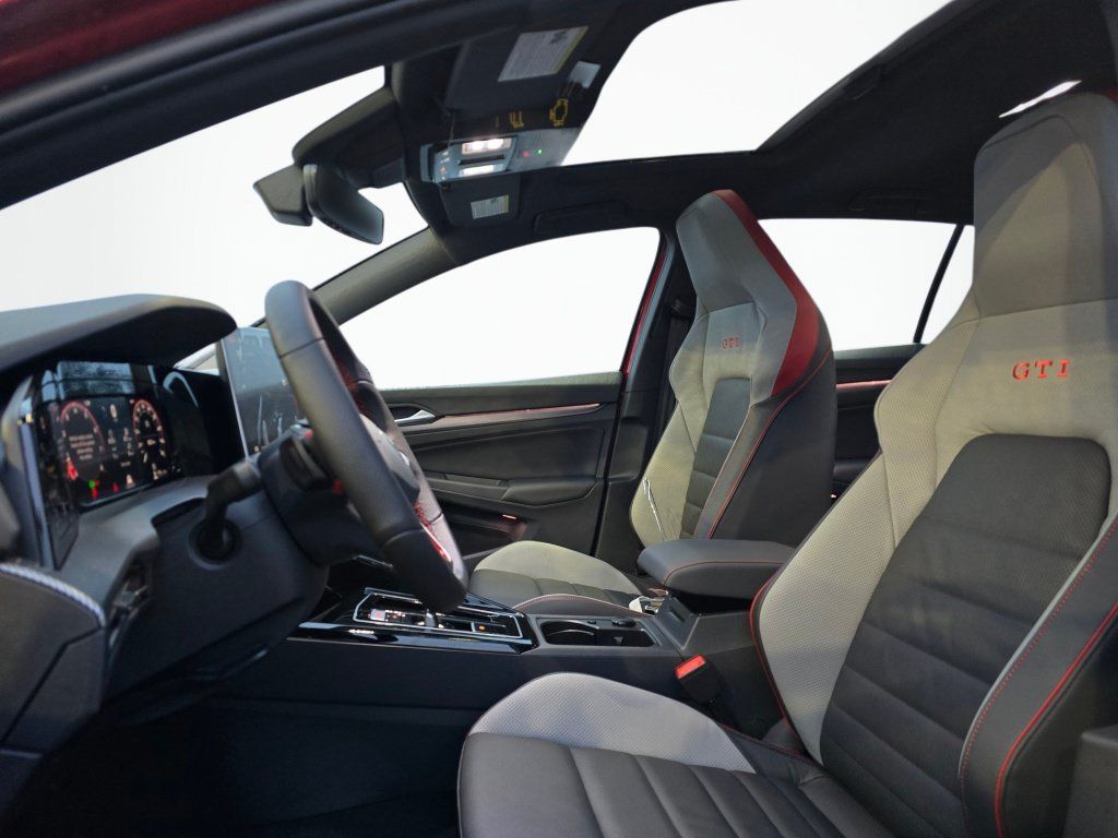 New 2026 Volkswagen GTI SE FWD image 18