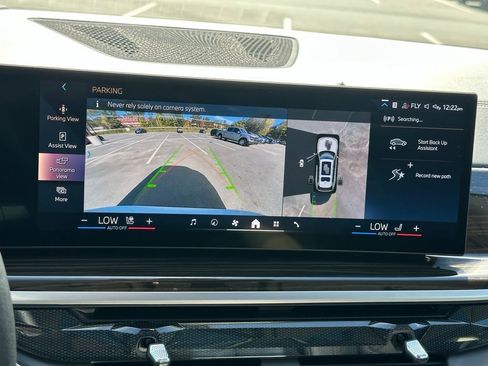 Certified 2024 BMW X7 xDrive40i w/ Premium Package image 22