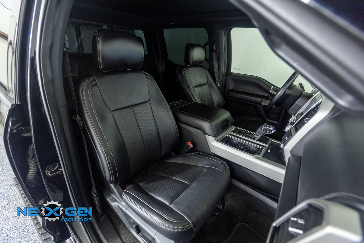 Used 2020 Ford F150 Lariat w/ Equipment Group 502A Luxury AWD/4WD image 41