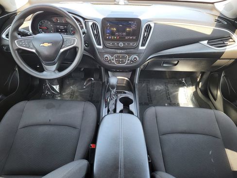 Used 2024 Chevrolet Malibu LT FWD image 21