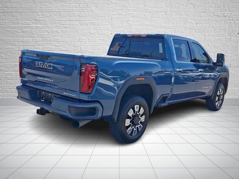 Used 2024 GMC Sierra 2500 Denali w/ Denali Reserve Package AWD/4WD image 4
