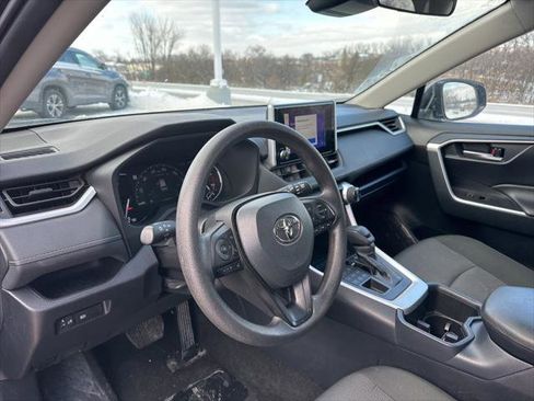 Certified 2025 Toyota RAV4 XLE image 17