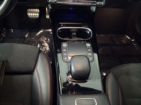 Used 2022 Mercedes-Benz CLA 250 image 15