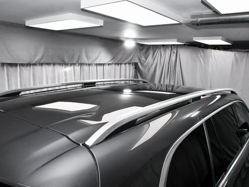 Used 2025 Mercedes-Benz GLS 450 4MATIC image 91