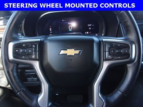 Used 2024 Chevrolet Suburban Premier image 15