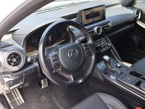 Used 2022 Lexus IS 350 F Sport w/ Navigation Package AWD/4WD image 11