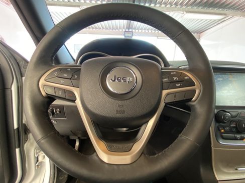 Used 2014 Jeep Grand Cherokee Limited AWD/4WD image 26