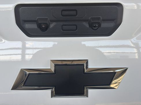 New 2026 Chevrolet Silverado 1500 ZR2 AWD/4WD image 8