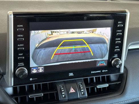 Used 2022 Toyota RAV4 Limited image 19