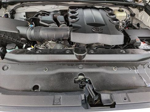 Used 2018 Toyota 4Runner TRD Off Road image 22