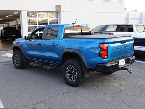 Used 2024 Chevrolet Colorado ZR2 w/ ZR2 Convenience Package III AWD/4WD image 8