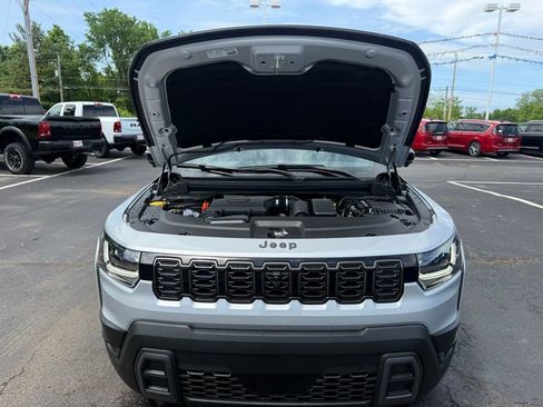 New 2026 Jeep Cherokee Overland w/ Advanced Pro Tech Group AWD/4WD image 60