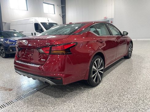Used 2022 Nissan Altima 2.5 SR AWD/4WD image 15