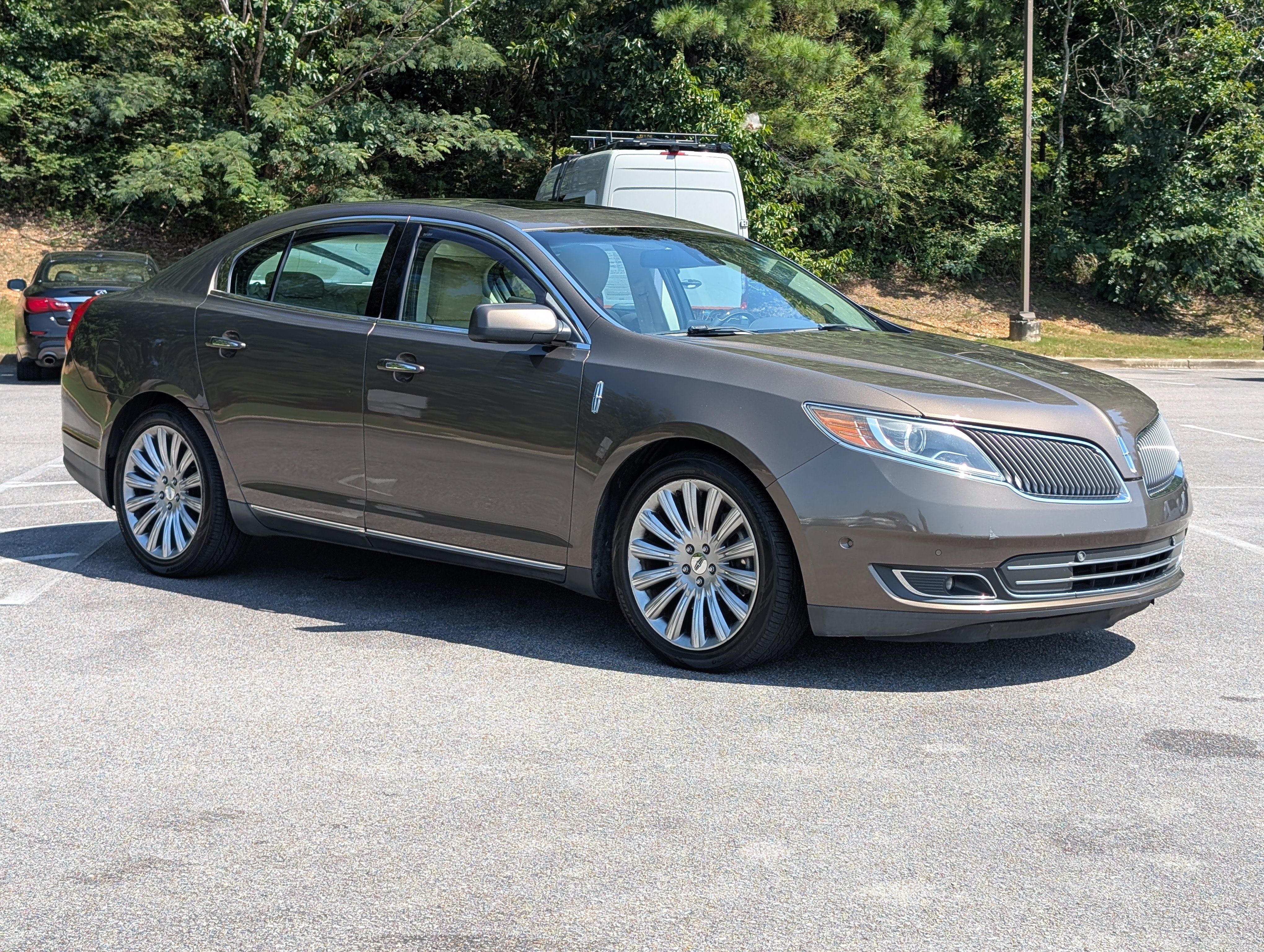 Used 2015 Lincoln MKS w/ Equipment Group 101A FWD image 8