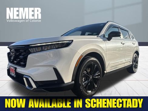 Used 2023 Honda CR-V Sport Touring image 1