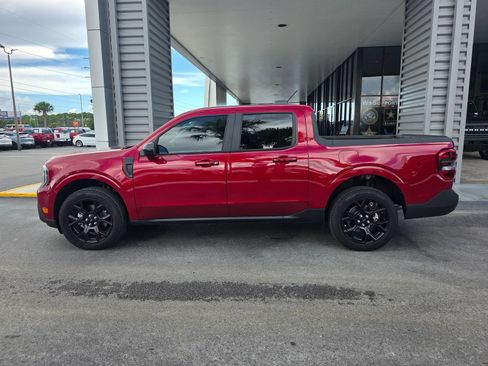 Used 2026 Ford Maverick Lariat w/ Black Appearance Package AWD/4WD image 7