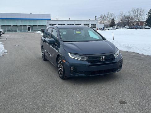 Used 2025 Honda Odyssey EX-L image 8