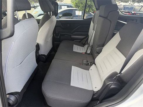 Certified 2025 Toyota 4Runner TRD Off-Road image 20