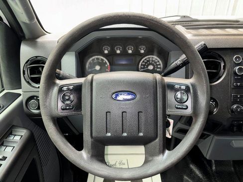 Used 2016 Ford F350 XL w/ Power Equipment Group image 18