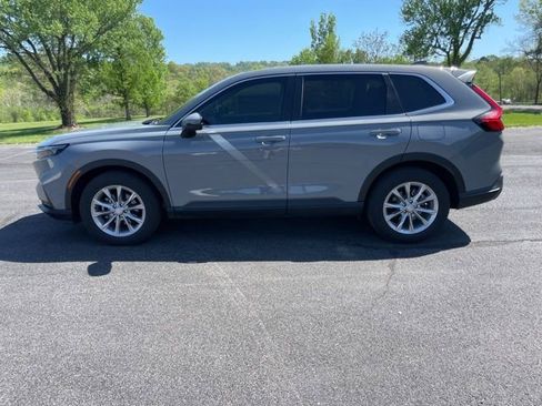 Used 2025 Honda CR-V EX-L image 2