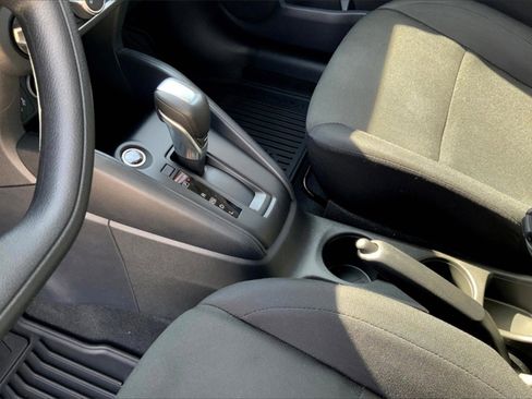 New 2025 Nissan Kicks Play S FWD image 9