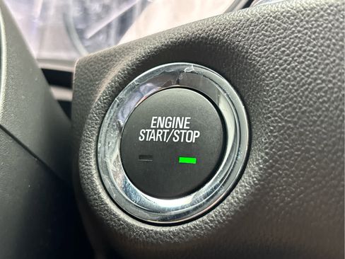 Used 2020 Buick Regal Essence image 22