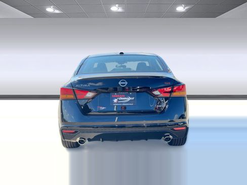 New 2025 Nissan Altima 2.5 SR w/ SR Premium Package image 10