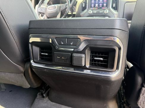Used 2020 GMC Sierra 2500 AT4 w/ AT4 Premium Package AWD/4WD image 33