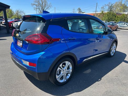 Used 2020 Chevrolet Bolt LT FWD image 8