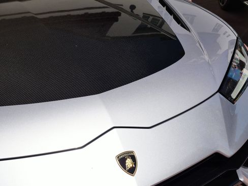 Used 2024 Lamborghini Urus Performante AWD/4WD image 29