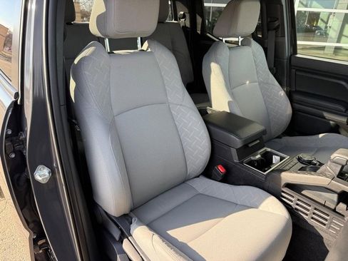 Used 2025 Toyota Tacoma SR5 image 11