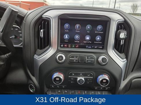 Used 2022 GMC Sierra 1500 SLT w/ SLT Premium Plus Package AWD/4WD image 28