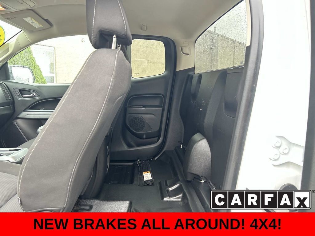 Used 2021 Chevrolet Colorado LT w/ Fleet Safety Package AWD/4WD image 14