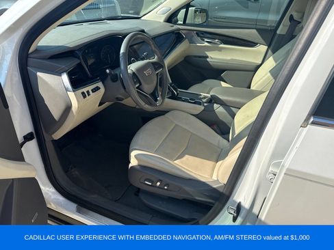 Used 2020 Cadillac XT6 Premium Luxury FWD image 6