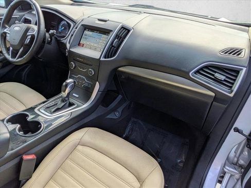 Used 2018 Ford Edge SEL w/ Equipment Group 201A FWD image 21