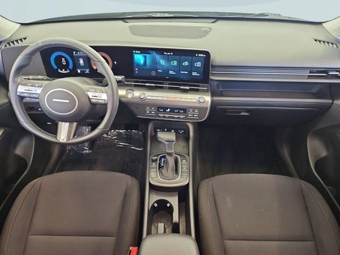 Certified 2025 Hyundai Kona SEL AWD/4WD image 22