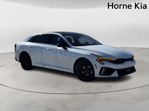 New 2026 Kia K5 GT-Line image 2