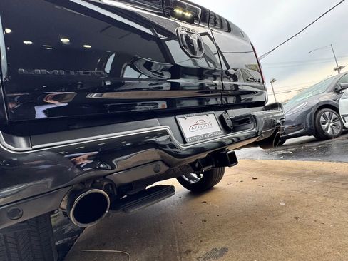 Used 2022 RAM 1500 Limited image 40